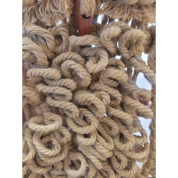 Vtg 70s Jute Wood Handmade Yarn Macramé Owl Hanging Boho Hippie Home Decor Retro - Picture 4 of 7